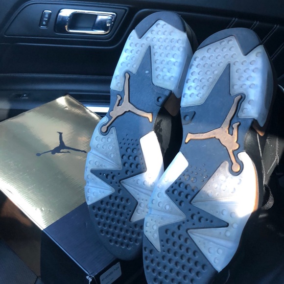 Retro 6 - Picture 2 of 4